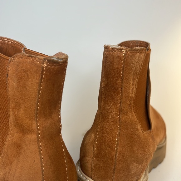 Anthropologie silent D red suede platform boots FLAWED - Picture 8 of 12